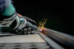 METABO GVB 18 LTX BL SUORAHIOMAKONE RUNKO - Akkumonitoimityökalut - MET600826840 - 2