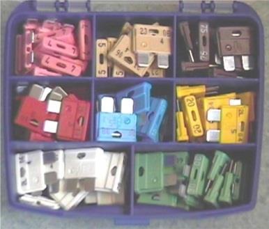 SULAKELAJITELMA 80KPL - Sulakkeet ja -rasiat - 135016 - 1